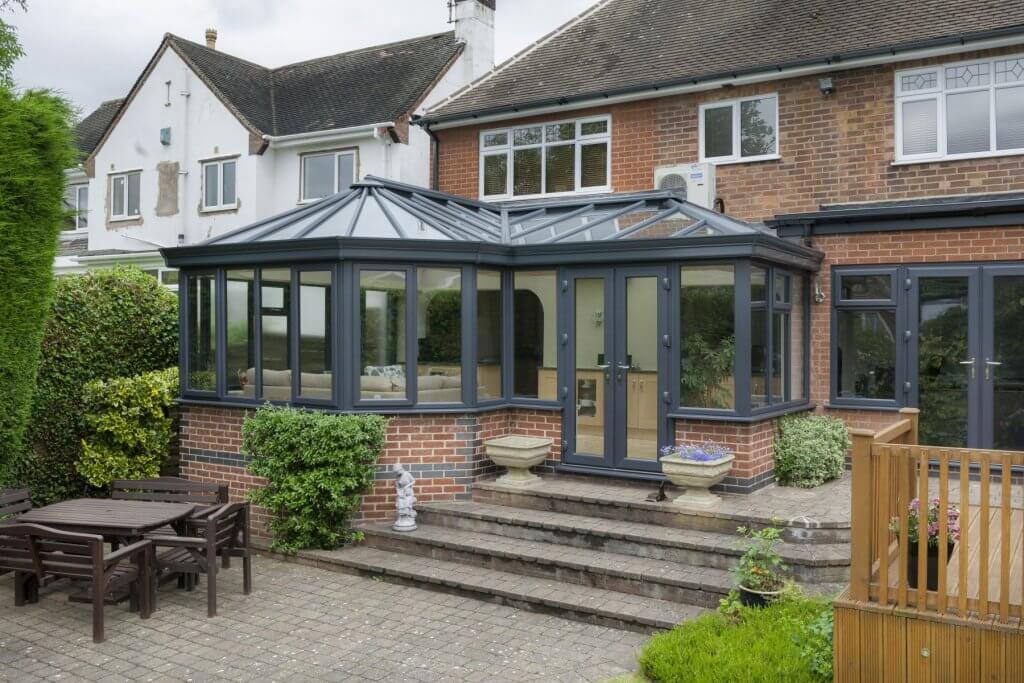 Modern T-Shaped & P-Shaped Conservatories